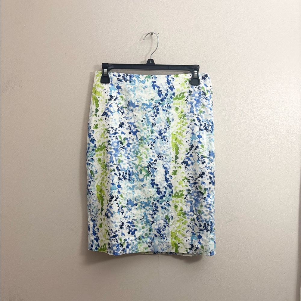 5/$15 MUST BUNDLE Ann Taylor Blue and Green Watercolor Print Pencil Skirt - Picture 2 of 6